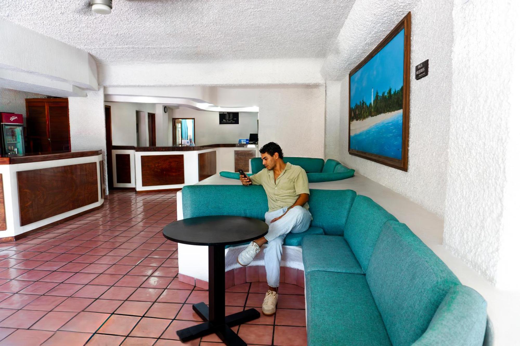 Hotel Antillano Cancún Exterior foto