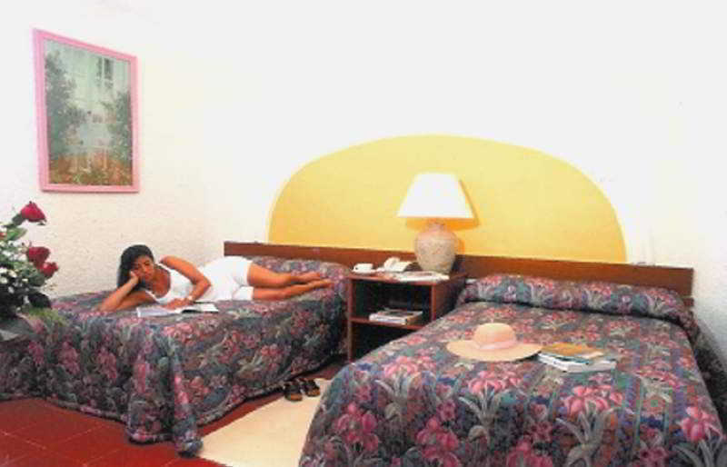 Hotel Antillano Cancún Exterior foto